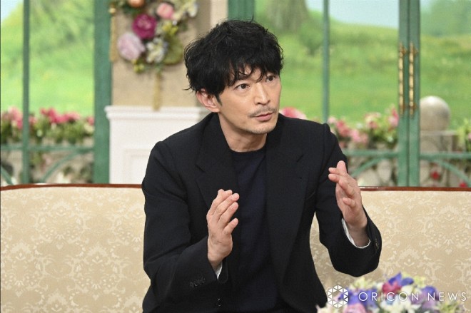 Kenjiro Tsuda appears on "Tetsuko's Room" (C) TV Asahi