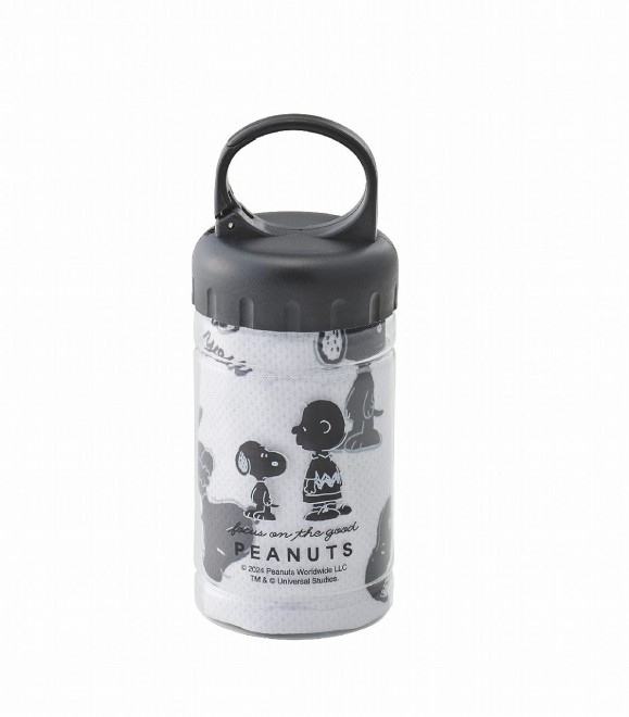 Cooling Towel Image provided by Universal Studios Japan