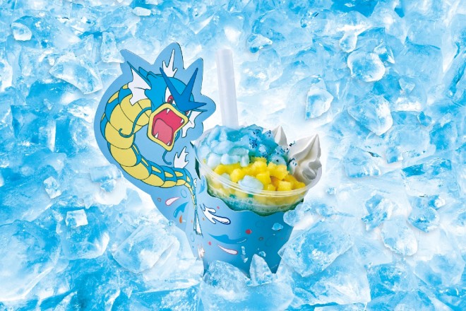 Gyarados Swirling Smoothie Soda & Pineapple Image provided by Universal Studios Japan