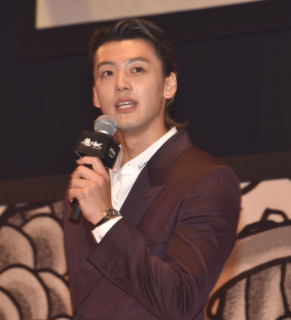 Ryoma Takeuchi shares his thoughts on the live-action adaptation of Like a Dragon: Yakuza - Beyond the Game at the world premiere.