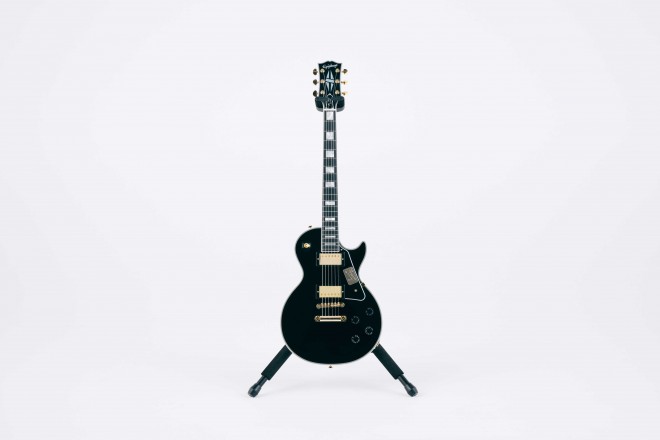 Epiphone Inspired by Gibson Custom Les Paul Custom “Bocchi Edition”
