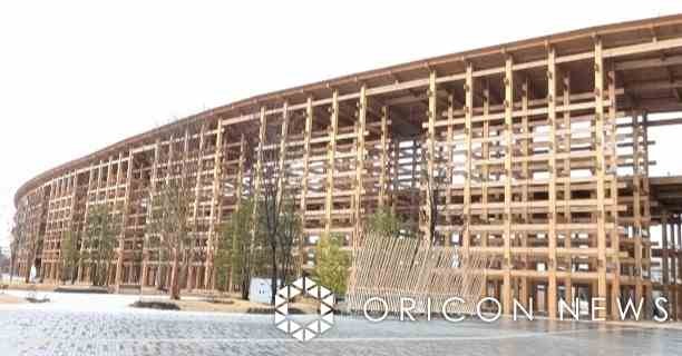 Scenes from the opening day of Expo 2025 Osaka-Kansai, held at Yumeshima in Osaka