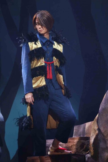 Yoshihiko Aramaki as Kitaro in the 2022 stage play GeGeGe no Kitaro.