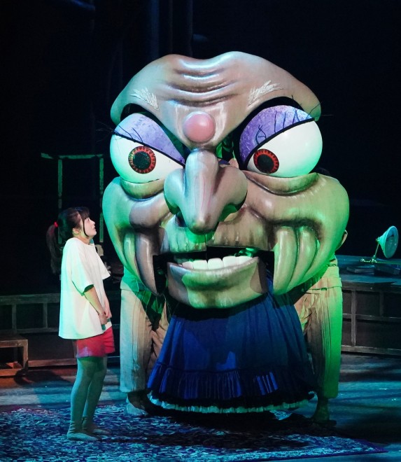 Stage performance of Spirited Away in Shanghai with Kanna Hashimoto