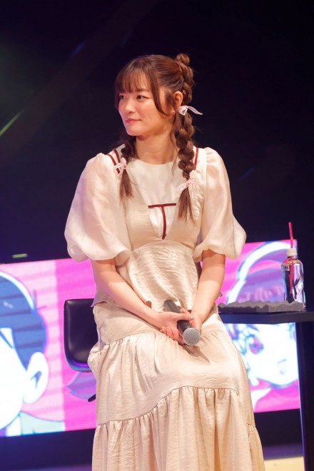 Aya Endo introduces herself as Totoko—with a stumble