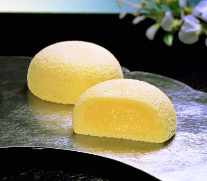 Haikyu!! collaboration sweets featuring Tsukishima and Oikawa