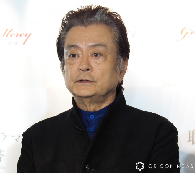 Shinya Owada enjoying Pokémon collaboration products at Komeda Coffee on July 24, 2025.