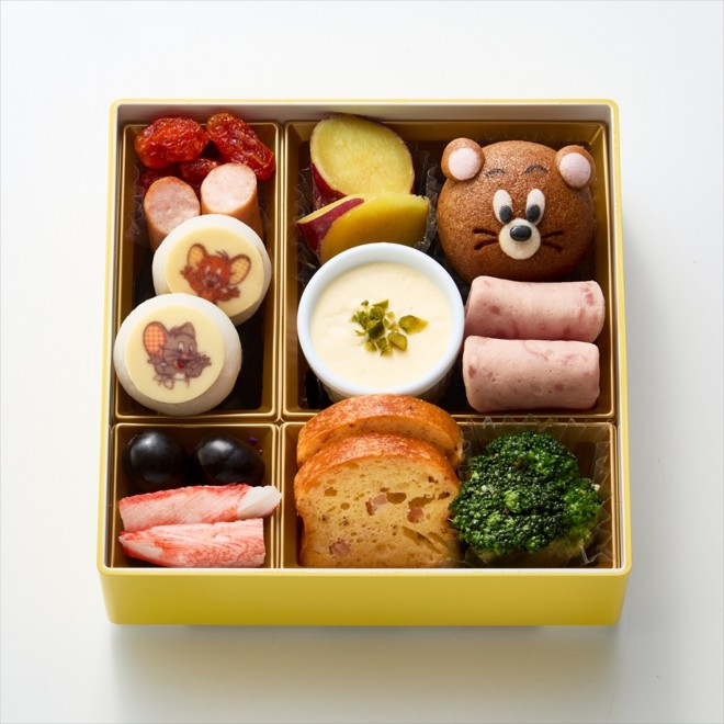 2026 two-tier Tom and Jerry Osechi set featuring traditional New Year dishes and cheese-inspired items.