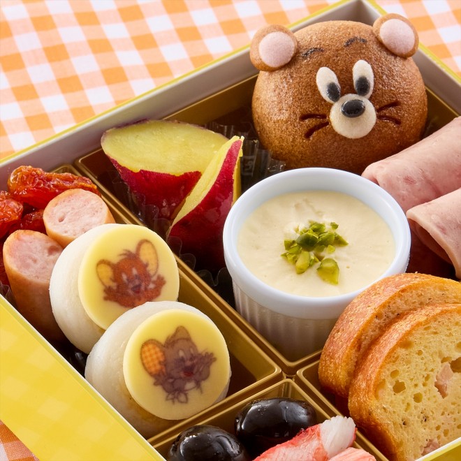 Tom and Jerry Osechi Set Returns for 2026 with Cheese Dip