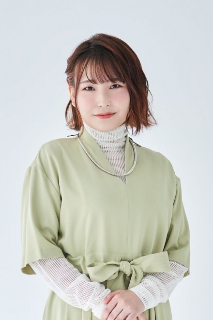 Natsumi Kawaida (Zhu Huiyue)