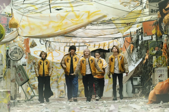 Scene stills from the live-action film “WIND BREAKER,” starring Koshi Mizukami as Haruka Sakura, highlighting the characters’ emotional drama and intense fight sequences.