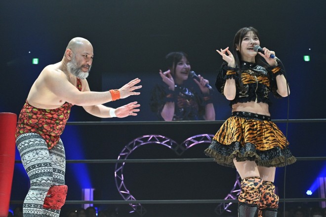 Sumire Uesaka during her pro wrestling debut