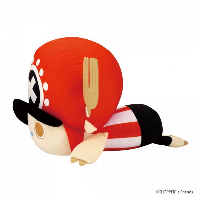 A Chopper plush featuring the ONE PIECE CHOPPER’s design appears as a crane game prize