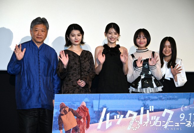 Director Hirokazu Koreeda, Aju Makita, Natsuki Deguchi, Furi Nanase, and Rokka Okada, from left, attend the completion report event for the live action film Look Back.