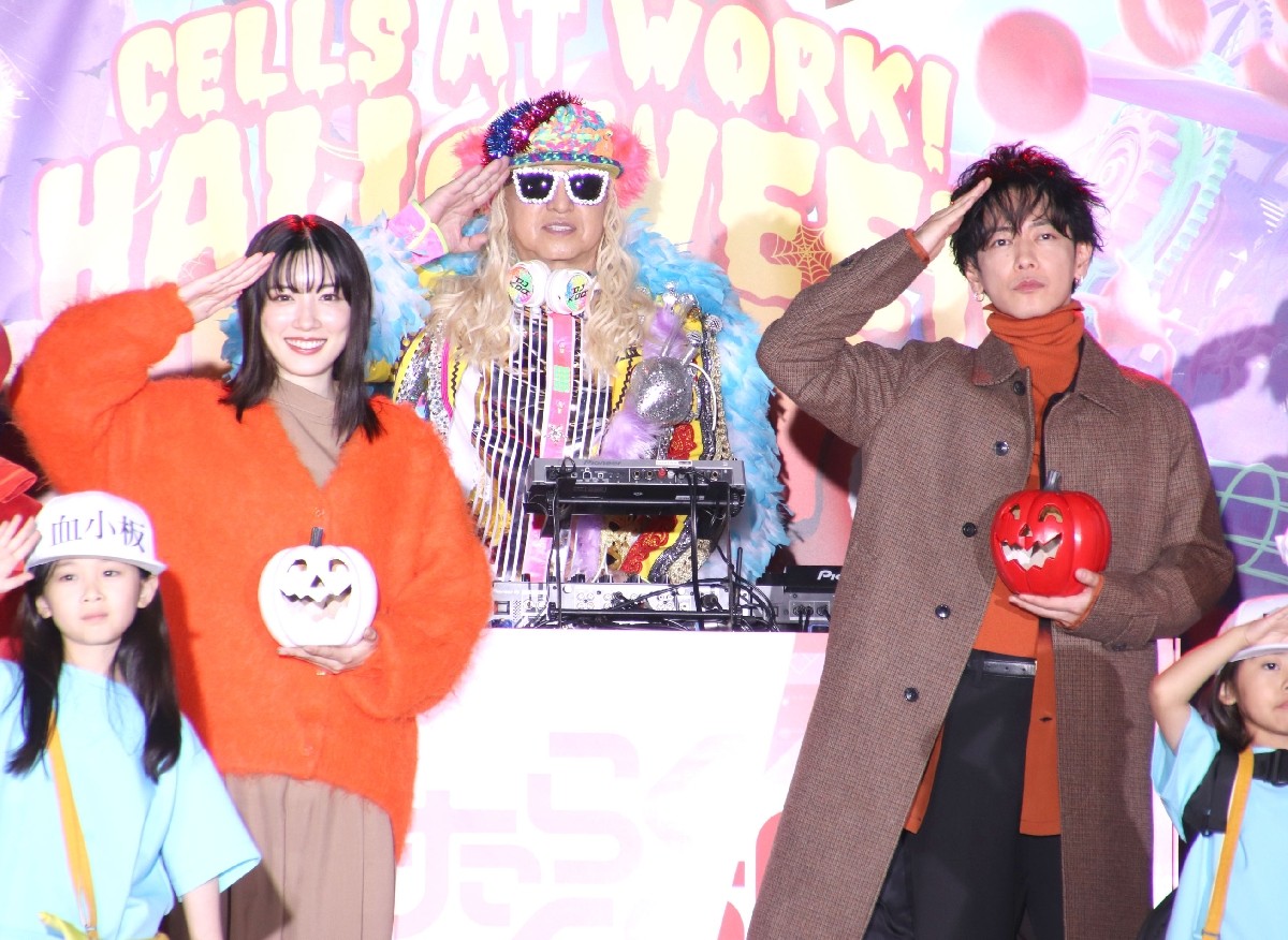 Red and White Blood Cells Dance in Shibuya Halloween Party for 'Cells ...