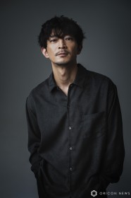 Kenjiro Tsuda Narrates Movie "Yin-Yang Master Zero": His Deep Voice Leads Us into the Elegant World of Sorcery