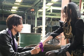 Kamen Rider Gotchard Episode 49: "Metal Warrior! The Silver Valvarad " Synopsis - Spanner Shines in Silver