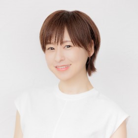 Voice Actress Sora Tokui Announces Marriage to Non-Industry Partner with Handwritten Message