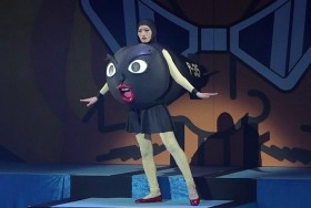 Stage Adaptation of Bobobo-bo Bo-bobo: Riona Tatemichi’s Torpedo Girl Role Sparks Buzz with Unbelievable Character Transformations