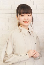 Voice Actor Atsumi Tanezaki to Limit Activities Due to Health Issues: “To Continue Treasuring the Roles I’ve Met”